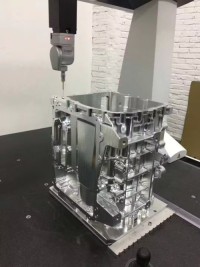 Custom ADC12 Aluminum Alloy Die Cast Parts with 6-Axis CNC Finishing for Transmission Housing